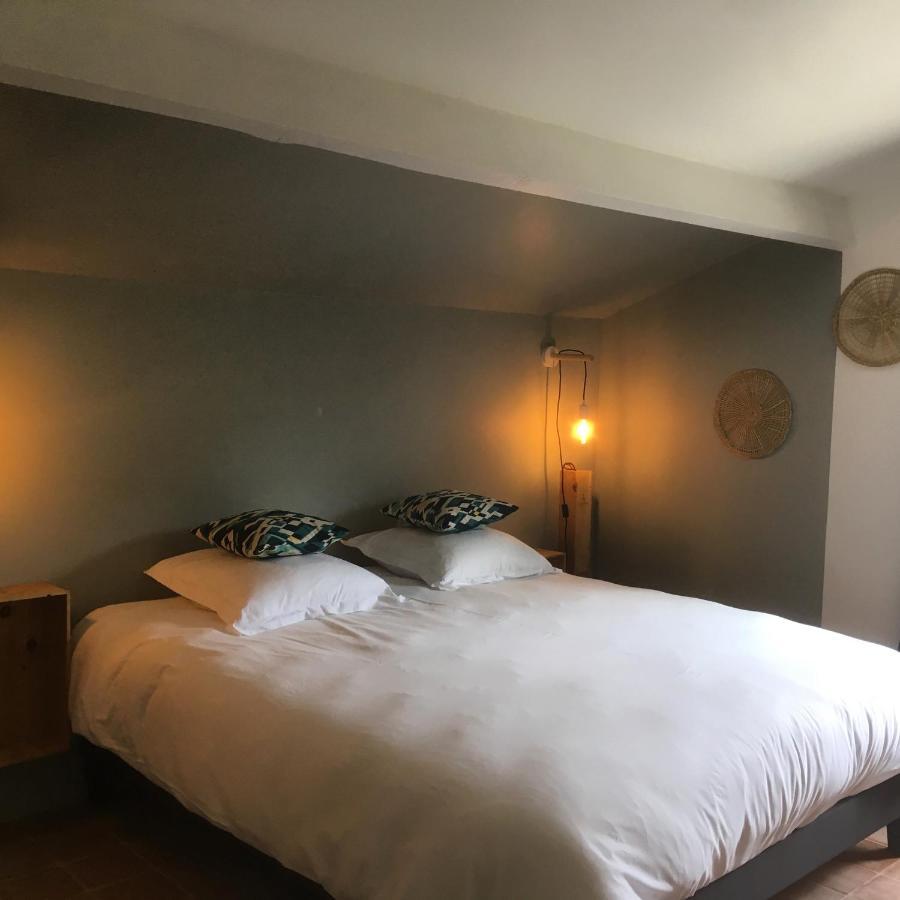 La Petite Sardine Bed & Breakfast Lirac Dış mekan fotoğraf