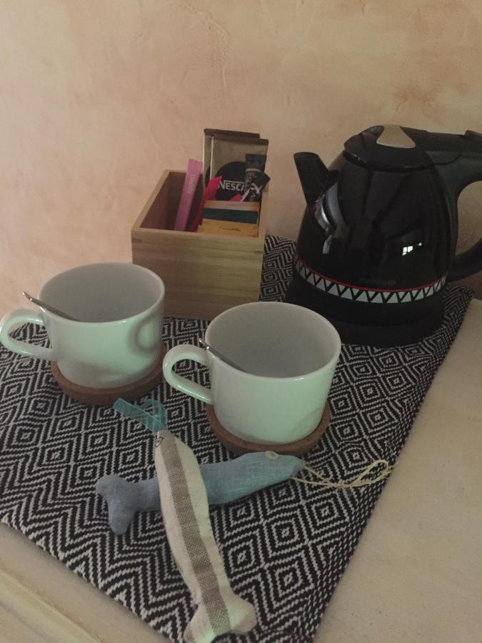 La Petite Sardine Bed & Breakfast Lirac Dış mekan fotoğraf